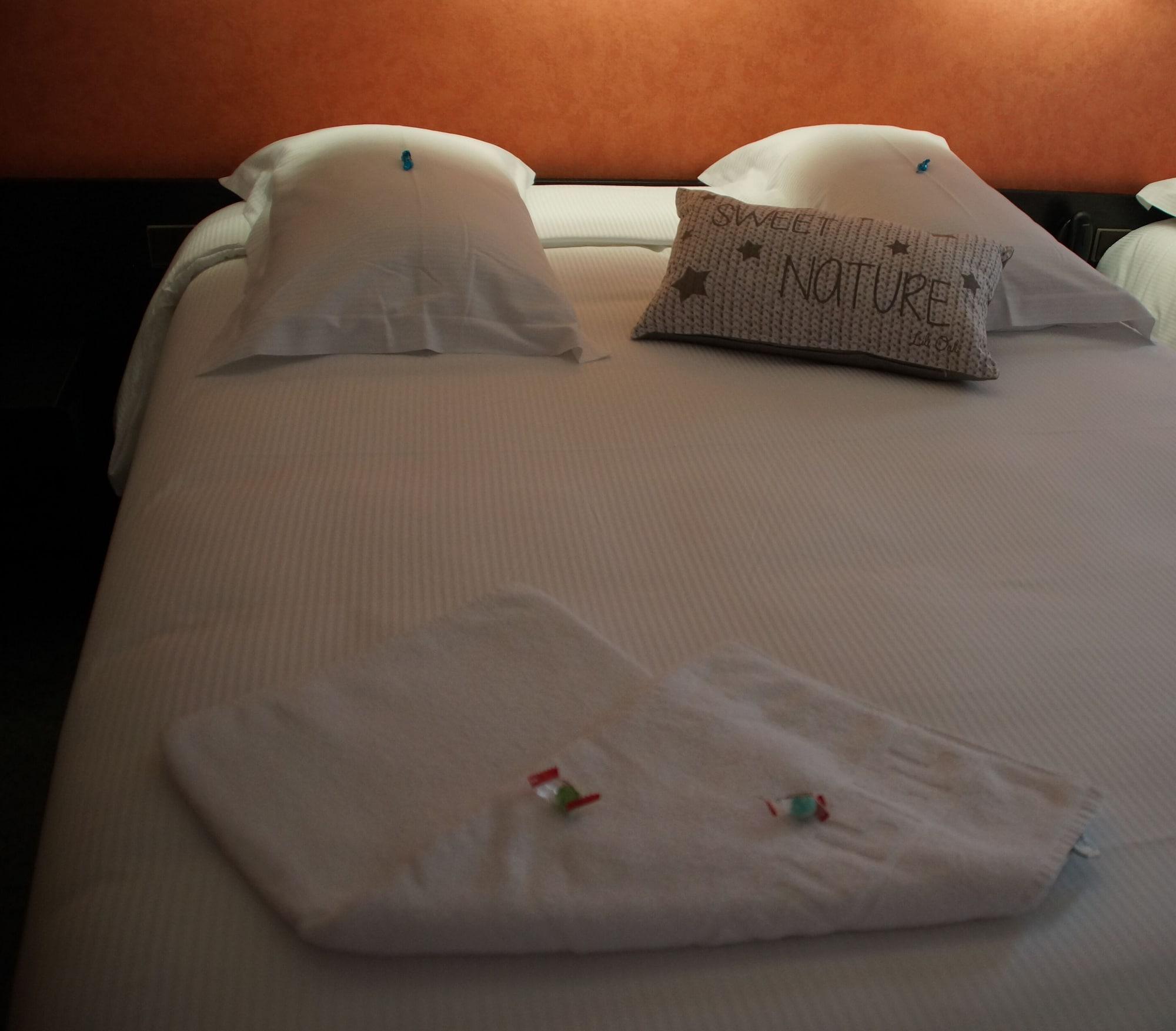 Hotel The Originals Access Bourges Nord Saint-Doulchard Zewnętrze zdjęcie