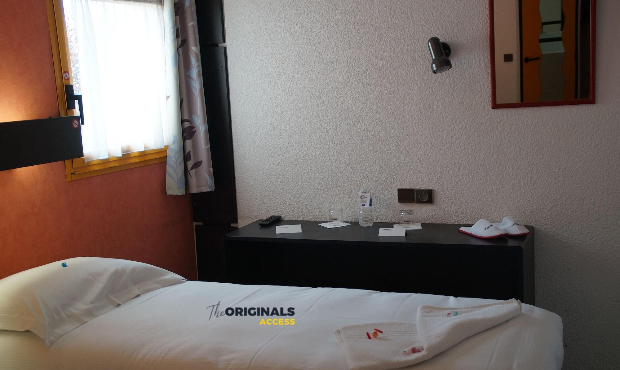 Hotel The Originals Access Bourges Nord Saint-Doulchard Zewnętrze zdjęcie